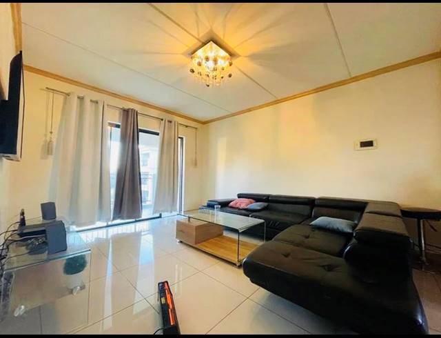 2 BEDROOM APARTMENT FOR SALE IN NOORDWYK